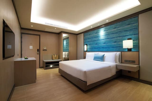 甲米阿瑪里時尚度假村-高級客房, 1 張特大雙人床-1