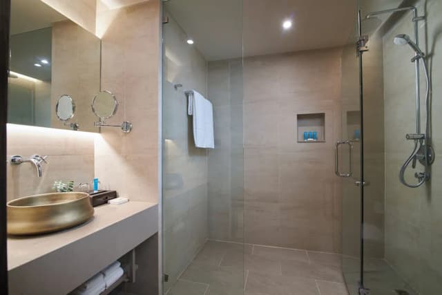 甲米阿瑪里時尚度假村-高級客房, 1 張特大雙人床-5