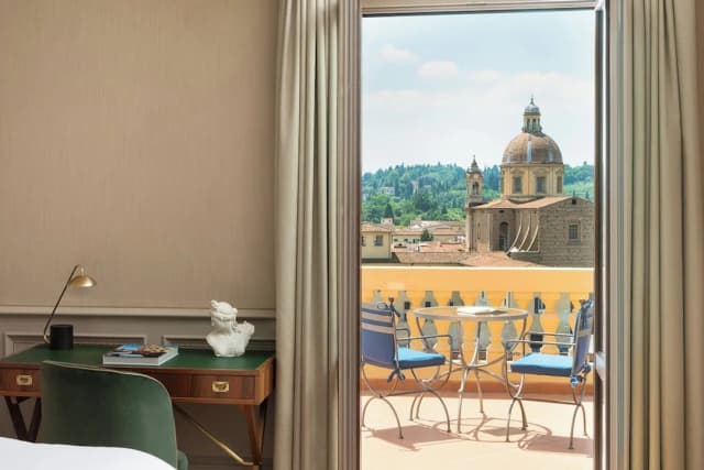 ジ エクセルシオール, ア ラグジュアリー コレクション ホテル, フィレンツェ-ペントハウス キングベッド 1 台 テラス-5