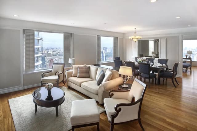 Grande Centre Point Ratchadamri-Three Bedroom Executive Suite-1