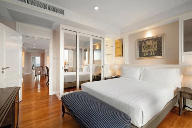 Grande Centre Point Ratchadamri-Three Bedroom Executive Suite-3