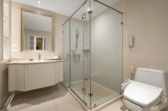 Grande Centre Point Ratchadamri-Two Bedroom Executive Suite-6