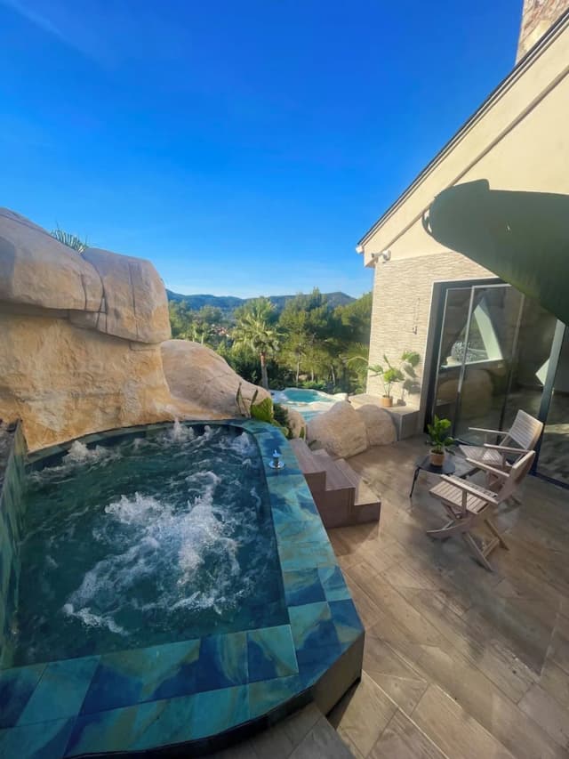 El Petit Mirador-Suite Tropical-4