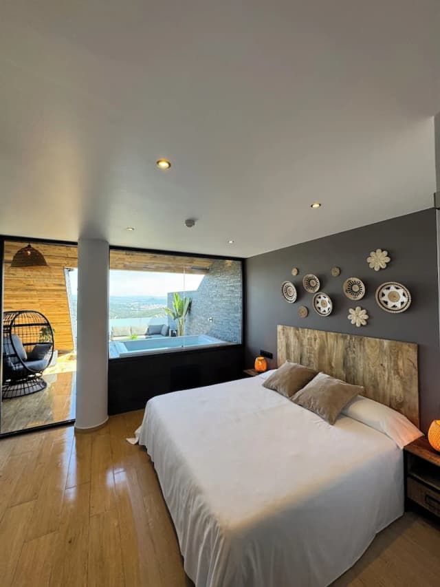 El Petit Mirador-Suite Mirador-1