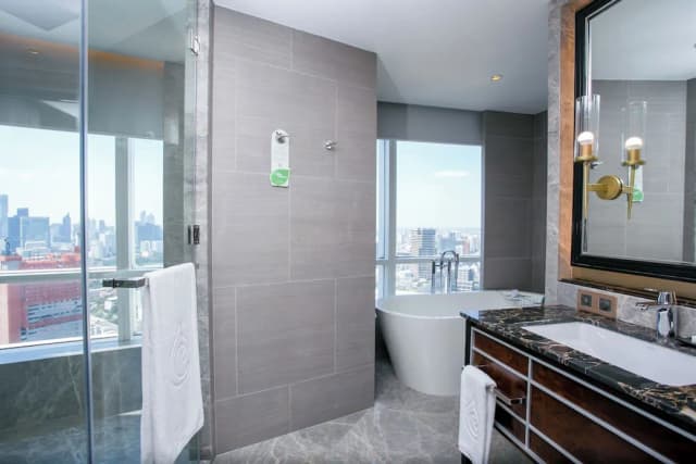 Centara Grand at CentralWorld-俱乐部套房-7