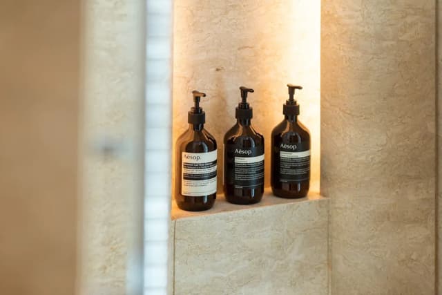 ウォルドルフ アストリア バンコク-デラックス ルーム キングベッド 1 台 シティビュー-9