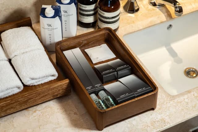 ウォルドルフ アストリア バンコク-デラックス ルーム キングベッド 1 台 シティビュー-10