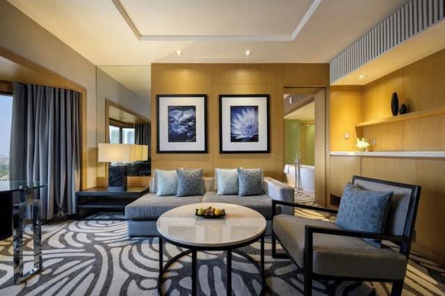 Centara Grand at Central Plaza Ladprao Bangkok-行政套房, 1 张特大床 (Club King)-8