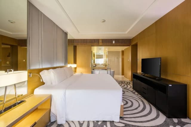 Centara Grand at Central Plaza Ladprao Bangkok-行政套房, 1 张特大床 (Club King)-4
