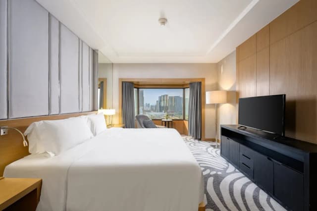 Centara Grand at Central Plaza Ladprao Bangkok-华丽客房, 1 张特大床-5