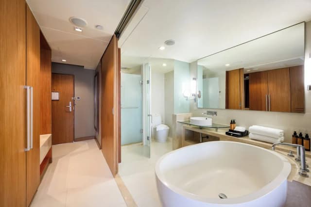 Centara Grand at Central Plaza Ladprao Bangkok-华丽套房, 1 张特大床-5