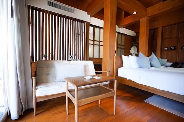 曼谷蓮區晨恩酒店-Riverfront Suite Canal View-3