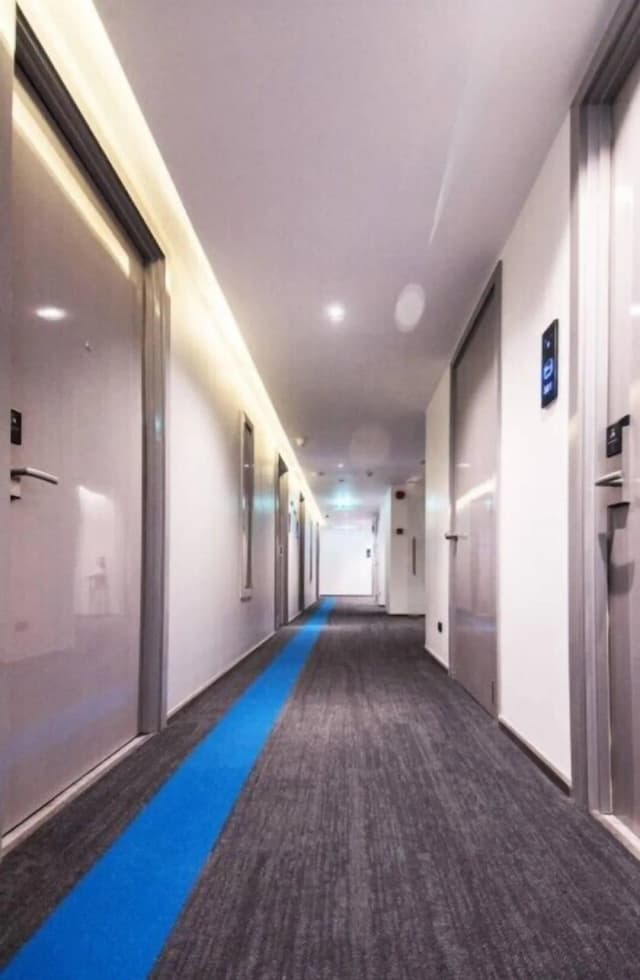 是隆不容錯過飯店-豪華客房-6