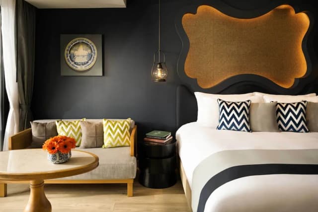 Avista Grande Phuket Karon - MGallery-Deluxe Room, 1 King Bed, Balcony, Mountain View-5