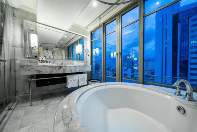 Akara Hotel Bangkok-Akara King Deluxe-14