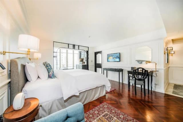 Akara Hotel Bangkok-Siam Suite Twin Room-6