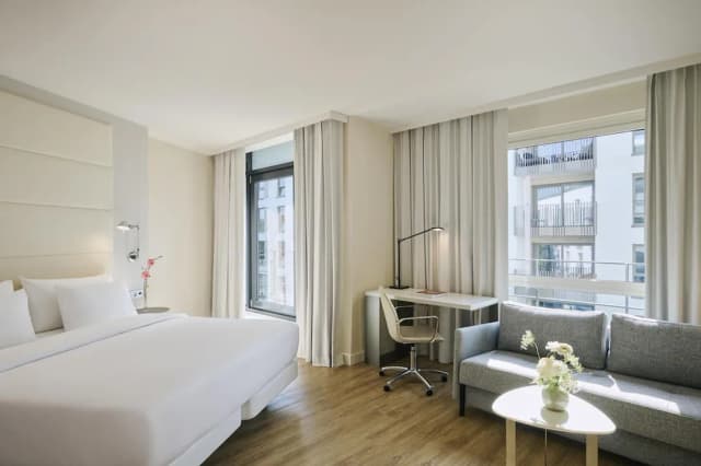 新罕布什爾州柏林亞歷山大廣場飯店-家庭客房 (2 Adults + 2 Children)-6