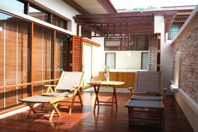 더 사란-스위트, 분사식 욕조-4