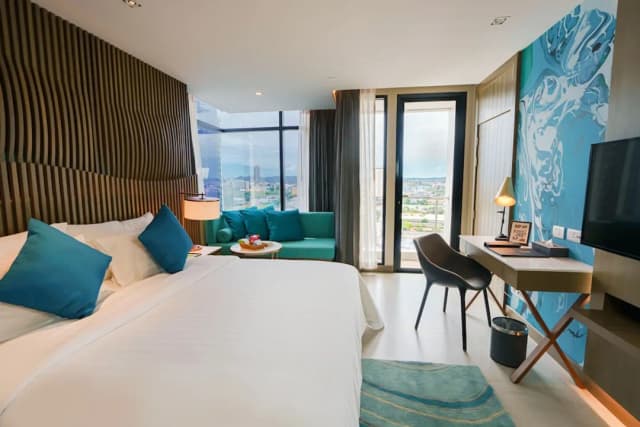 Mytt Hotel Pattaya-Urban Junior Suite-2