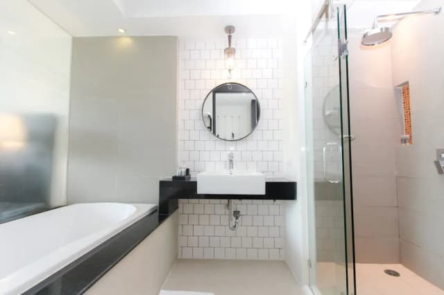 甜蜜馬麗娜度假村 - 藝術 - 卡隆海灘 - SHA Extra Plus 認證-豪華客房, 泳池景觀-2