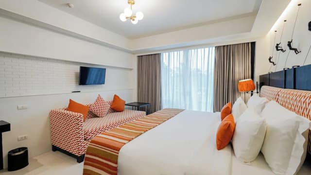 甜蜜馬麗娜度假村 - 藝術 - 卡隆海灘 - SHA Extra Plus 認證-豪華客房, 泳池景觀-11