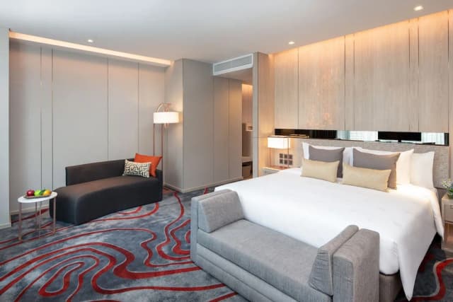 Hotel Nikko Bangkok-Premier King-1