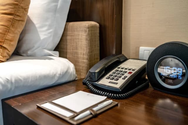 芭堤雅愛灣海灘度假村-Beach Deluxe Twin Bed with Sea View-2