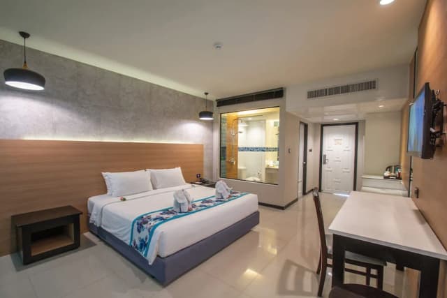 Peach Hill 度假村-豪華客房-2