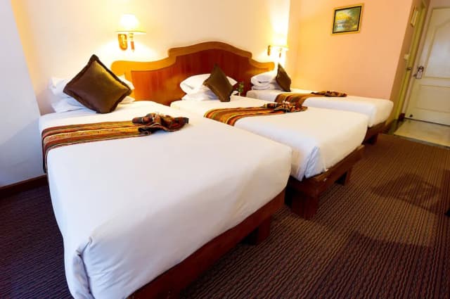 치앙마이 게이트 호텔-Deluxe Family Triple Room-1