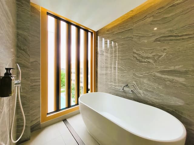 曼谷工匠飯店-豪華客房, 1 張特大雙人床, 陽台-5