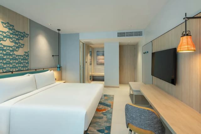 Holiday Inn Pattaya by IHG-Suite, 1 Bedroom, Sea View (Bay Tower)-4