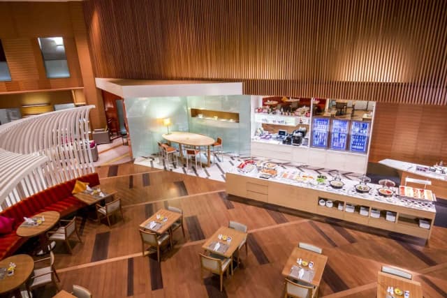 크라운 플라자 방콕 룸피니 파크 바이 IHG-프리미엄룸, 킹사이즈침대 1개, 클럽 라운지 이용-5