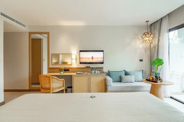 APSARA Beachfront Resort and Villa-Deluxe room no bathtub-2