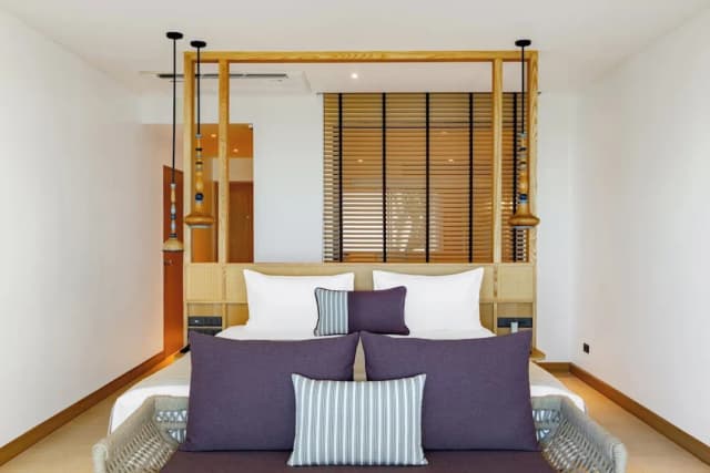 APSARA Beachfront Resort and Villa-Deluxe Room, Sea View-2