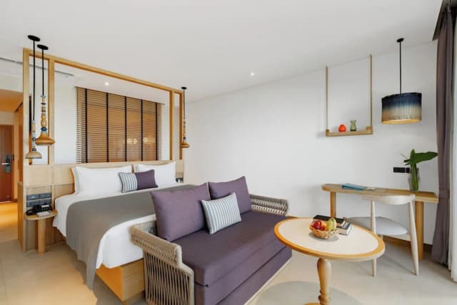 APSARA Beachfront Resort and Villa-Deluxe Room, Sea View-3