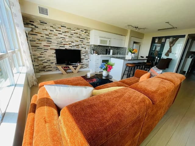 Waterfront Majesty Enclaves-精緻樓中樓客房-6