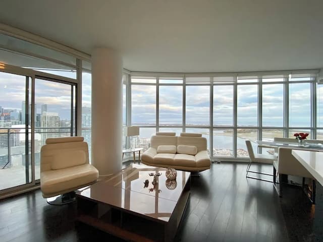 Waterfront Majesty Enclaves-全景公寓式客房-1