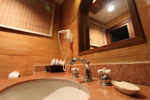 サンセット パーク リゾート アンド スパ by SWR-Brook Side-12