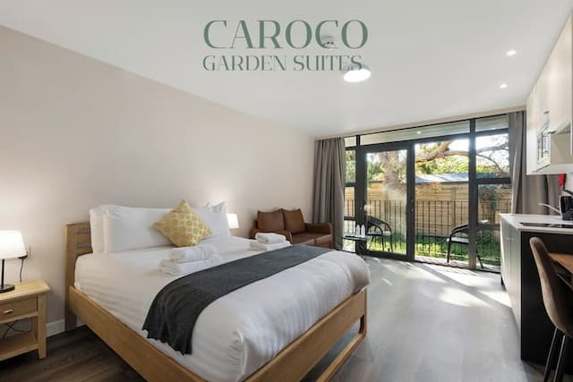 ウェストシティ カロコ アパートホテル-スタジオスイート ダブルベッド 1 台 バルコニー ガーデンビュー-1