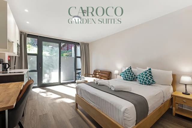 ウェストシティ カロコ アパートホテル-スタジオスイート ダブルベッド 1 台 バルコニー ガーデンビュー-5