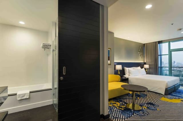 Chatrium Hotel Riverside Bangkok-Grand Deluxe King River View-2