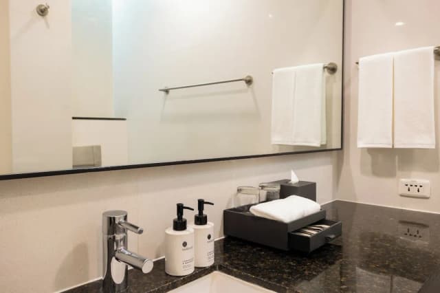 Chatrium Hotel Riverside Bangkok-Grand Deluxe King River View-20