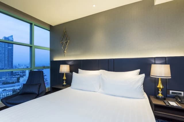 Chatrium Hotel Riverside Bangkok-Two Bedroom Club Suite River View-8