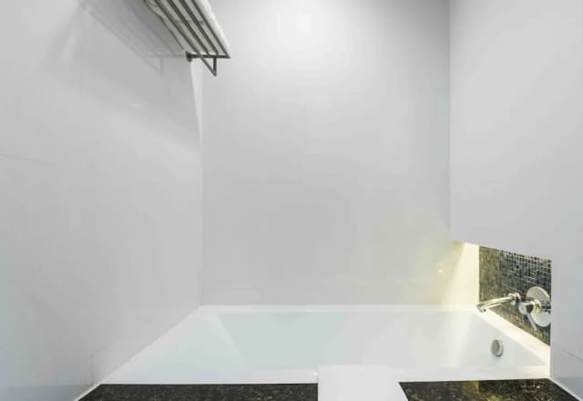 Chatrium Hotel Riverside Bangkok-Two Bedroom Club Suite City View-12