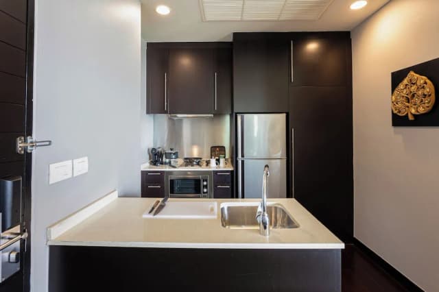 Chatrium Hotel Riverside Bangkok-One Bedroom Suite Twin City View-13