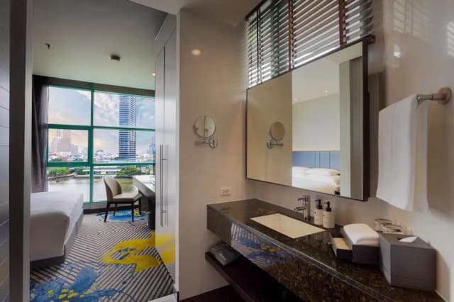 Chatrium Hotel Riverside Bangkok-One Bedroom Suite King River View-20