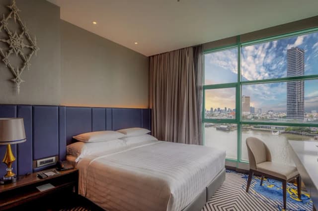 Chatrium Hotel Riverside Bangkok-One Bedroom Suite King River View-19