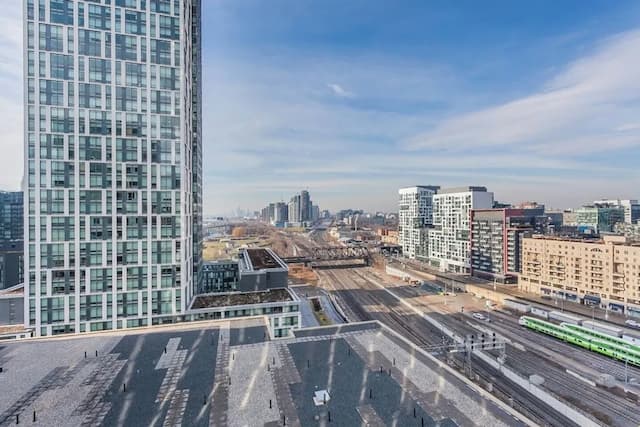 Waterfront Majesty Enclaves-都會套房-5