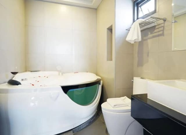 朗格南頂級量身打造飯店 - SHA Extra Plus 認證-豪華客房, 浴缸-6