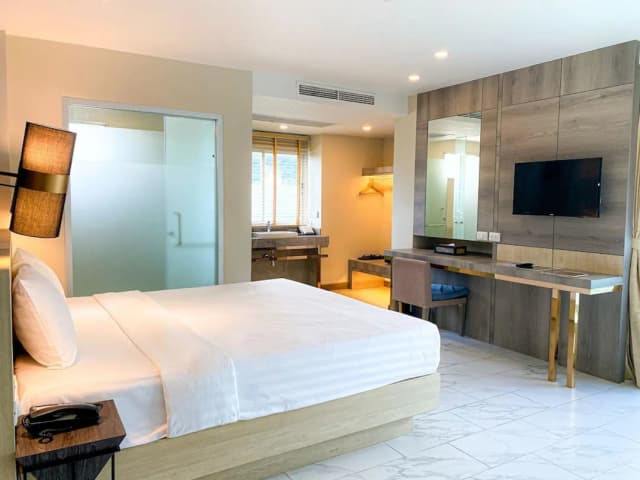 Andakira Hotel-Deluxe Room-15